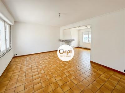 Appartement - 83 m² - 4 pièces