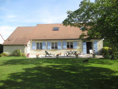 Maison - 143 m² - 5 pièces