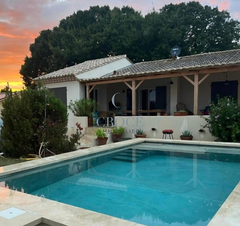 Villa - 80 m² - 5 pièces