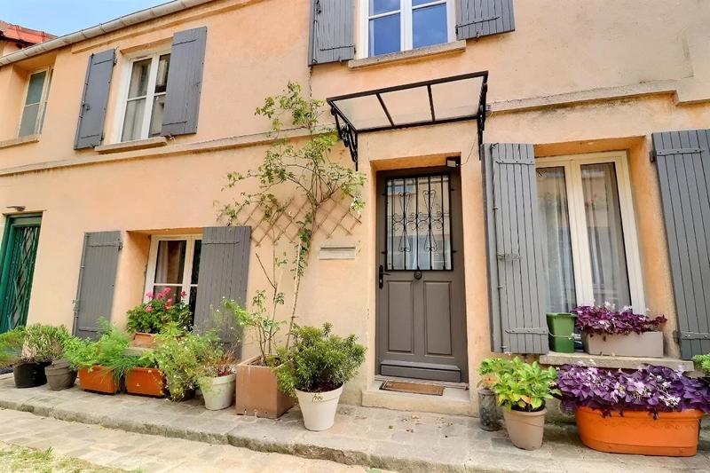 Maison de ville - 56 m² - 4 pièces