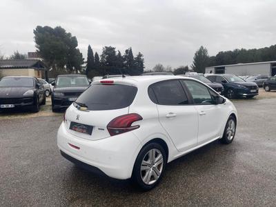 Peugeot 208 1.6 BlueHDi 75ch Bvm5 5 Places Style