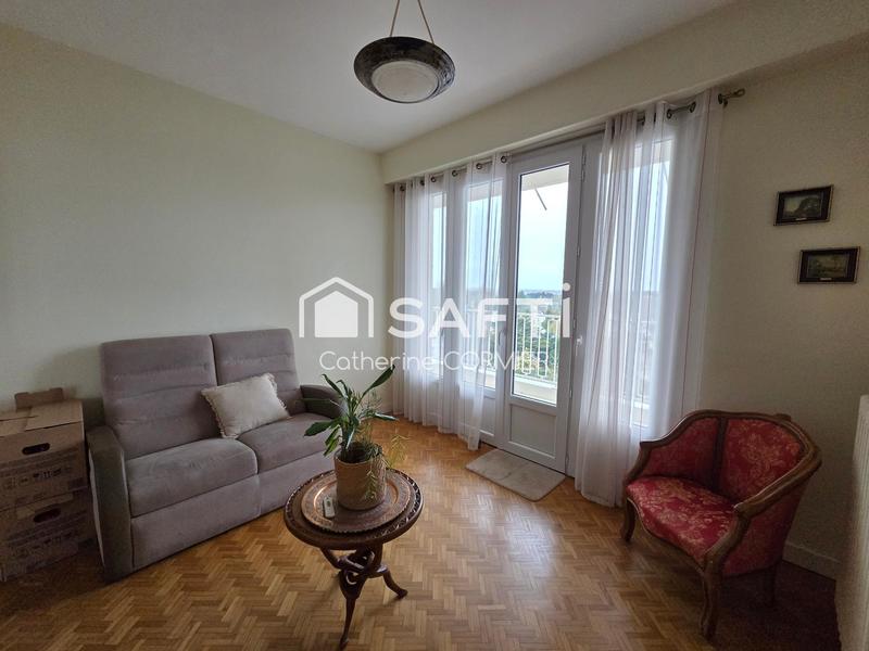 Appartement - 95 m² - 4 pièces