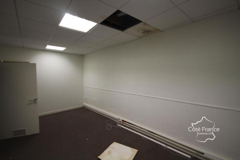 Local commercial - 218 m²