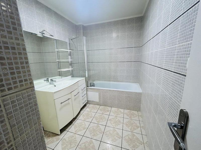 Appartement - 81 m² - 4 pièces