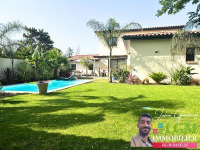 Maison - 130 m² - 5 pièces