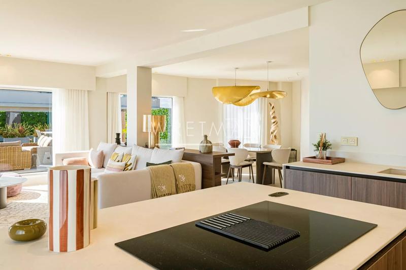 Appartement - 134 m² - 5 pièces