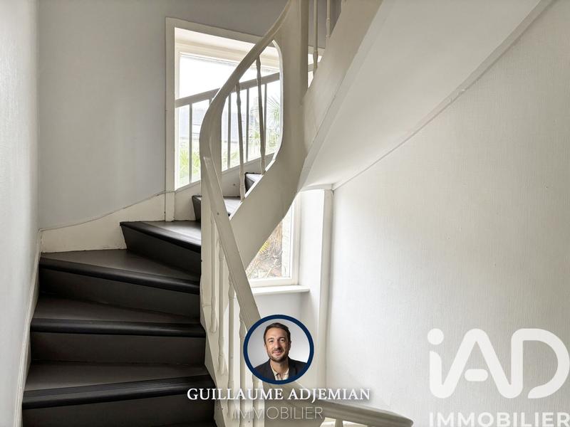 Maison de ville - 170 m² - 10 pièces