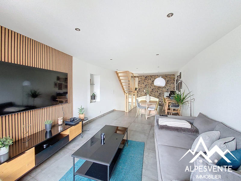 Maison - 97 m² - 4 pièces