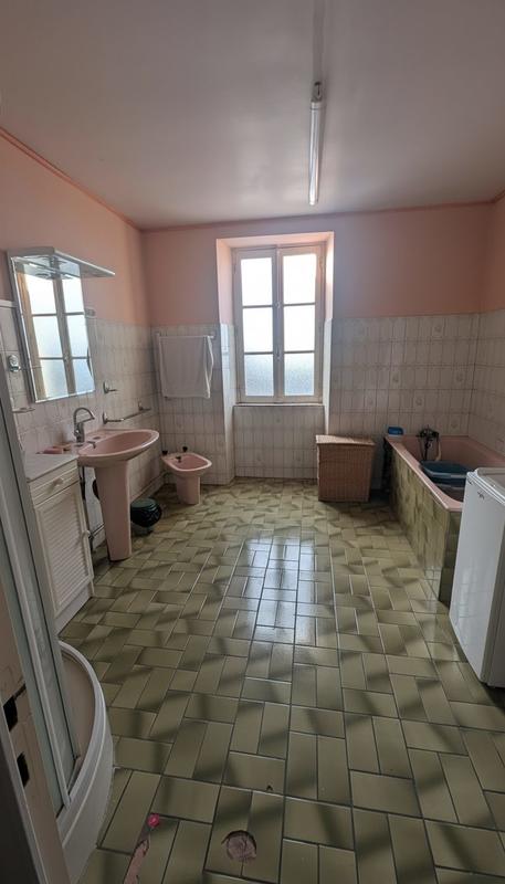 Maison - 139 m² - 6 pièces