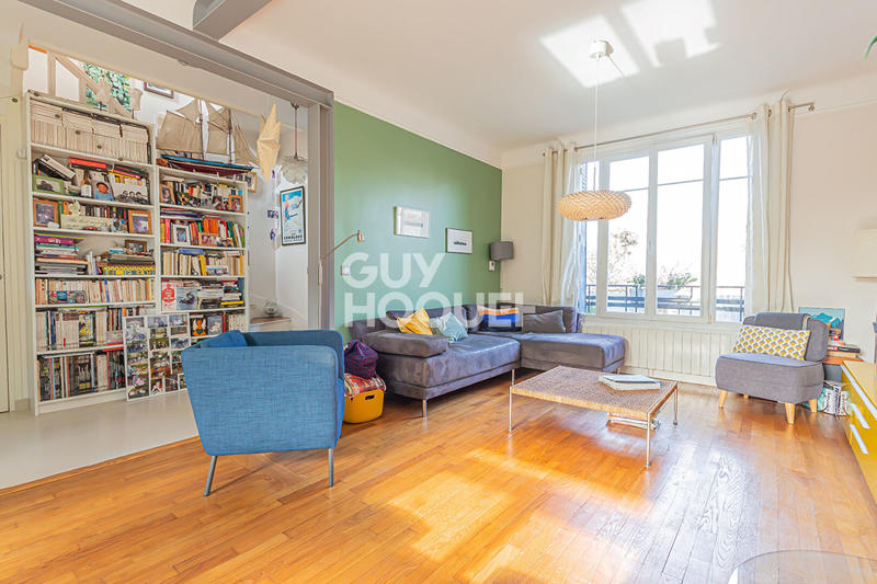 Maison - 97 m² - 6 pièces