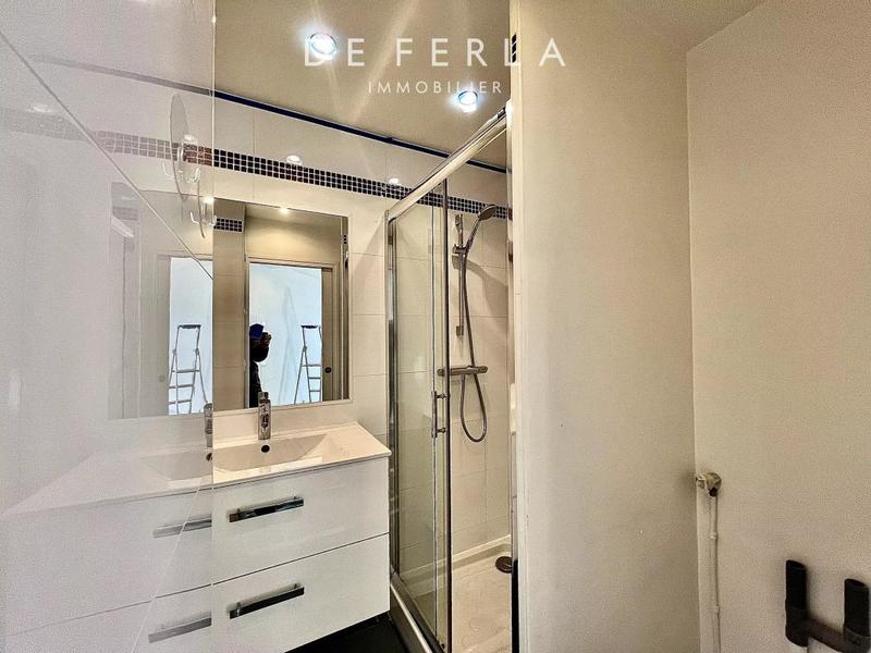 Appartement - 60 m² - 2 pièces