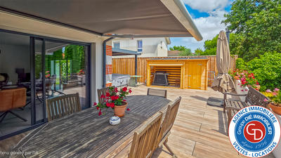 Maison - 90 m² - 4 pièces