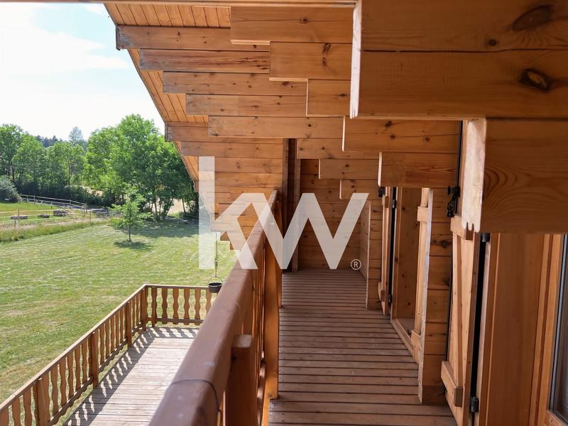 Châlet - 150 m² - 5 pièces