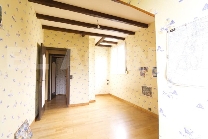 Maison - 145 m² - 8 pièces