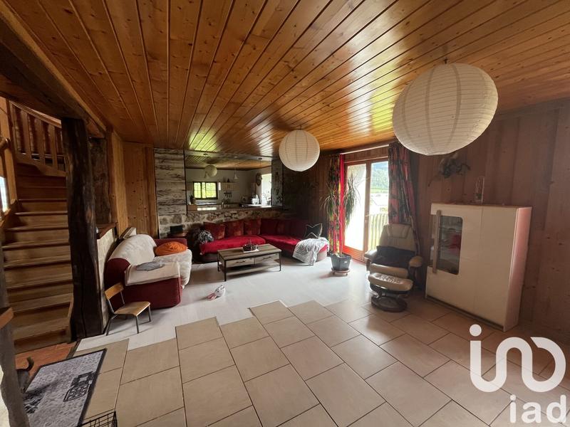 Maison de village - 215 m² - 10 pièces