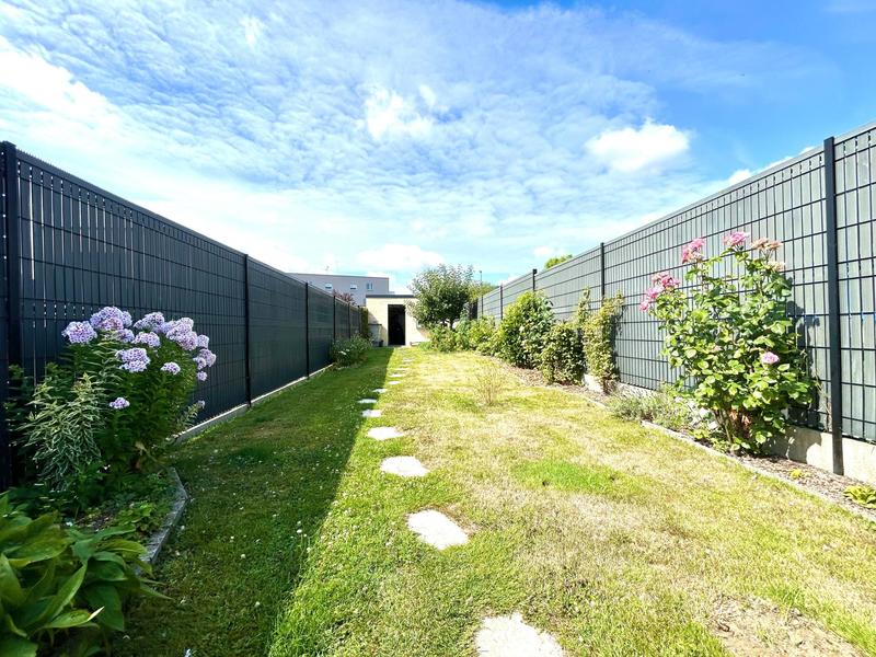 Maison - 102 m² - 5 pièces