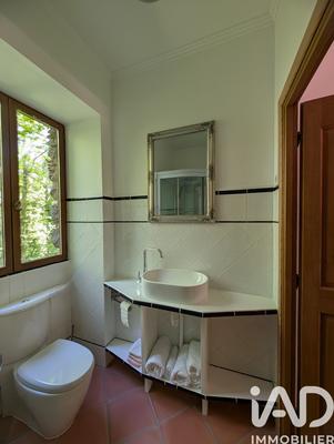 Maison - 195 m² - 8 pièces