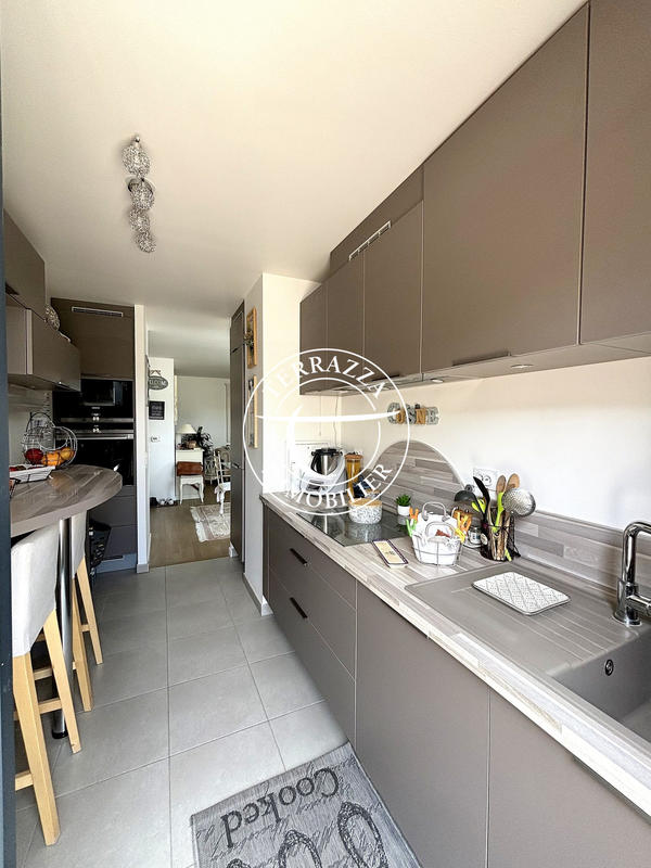 Appartement - 101 m² - 5 pièces