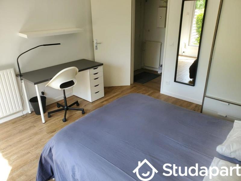 Chambre - 15 m² - 1 pièce