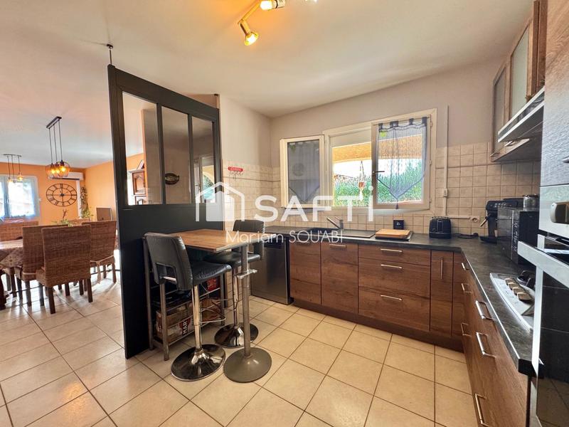 Maison - 85 m² - 4 pièces