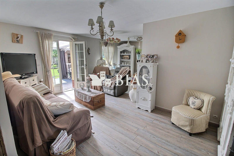 Maison - 80 m² - 4 pièces