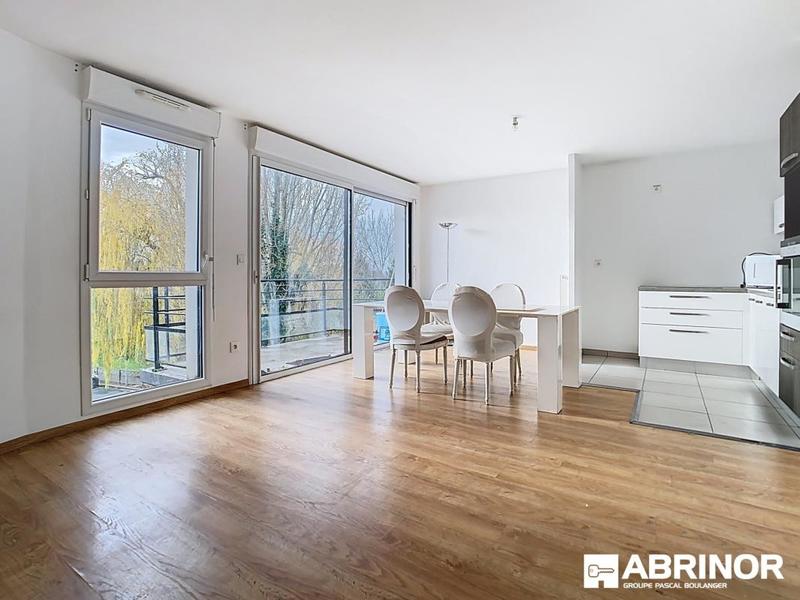 Appartement - 60 m² - 3 pièces