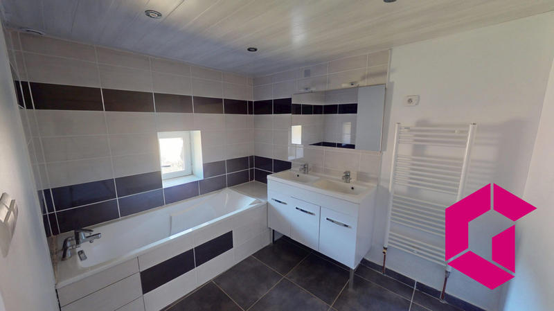 Ferme - 85 m² - 4 pièces