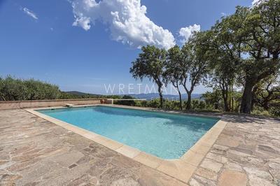 Villa - 210 m² - 6 pièces