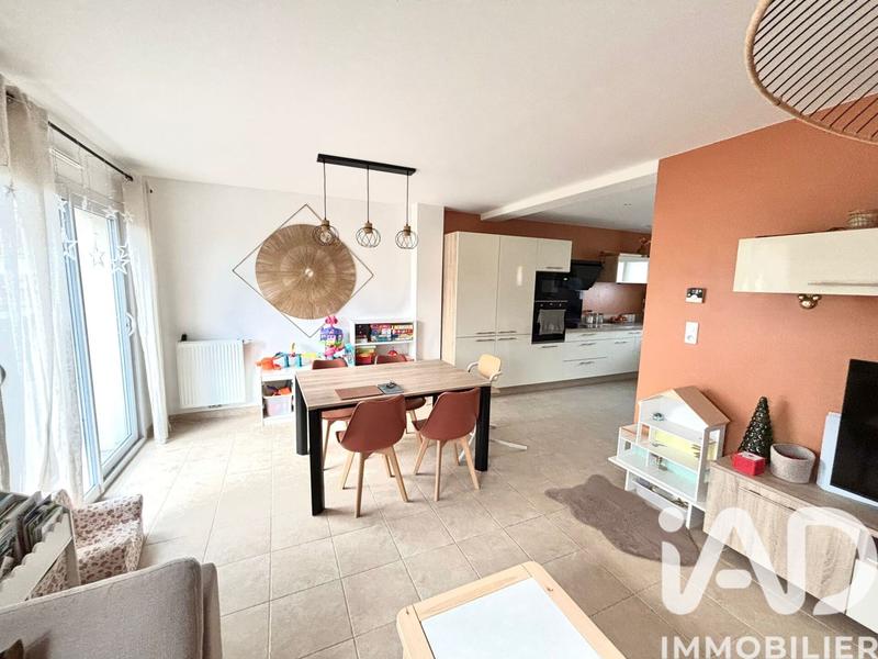 Maison - 84 m² - 4 pièces