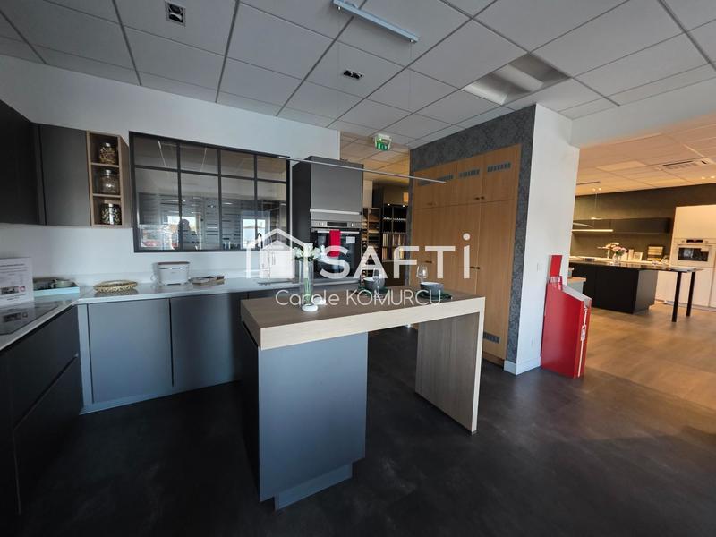 Bureau - 172 m² - 5 pièces