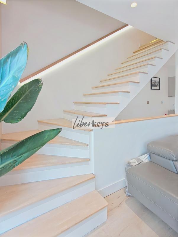 Maison - 145 m² - 6 pièces