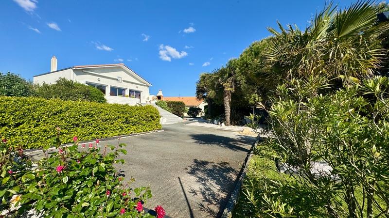 Maison - 165 m² - 4 pièces