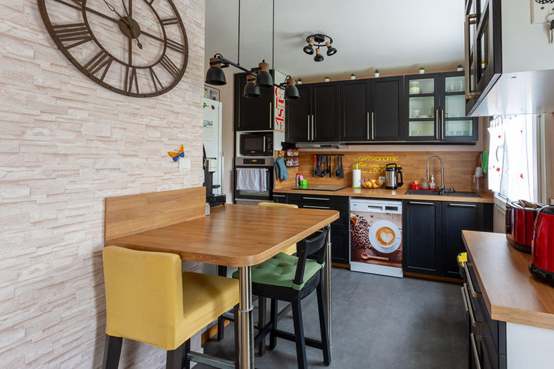 Maison - 111 m² - 7 pièces