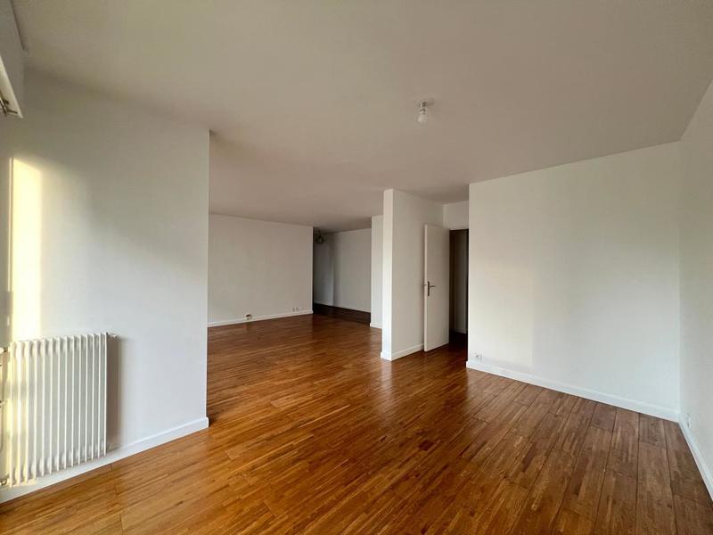 Appartement - 97 m² - 3 pièces