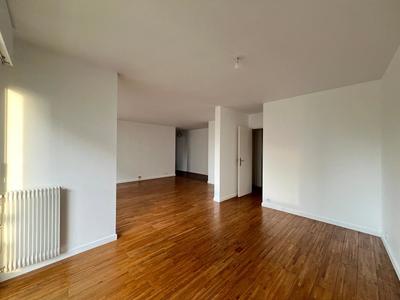 Appartement - 97 m² - 3 pièces