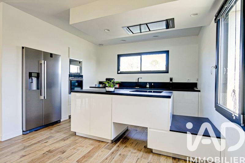 Maison - 142 m² - 5 pièces