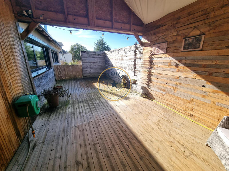 Maison - 209 m² - 6 pièces