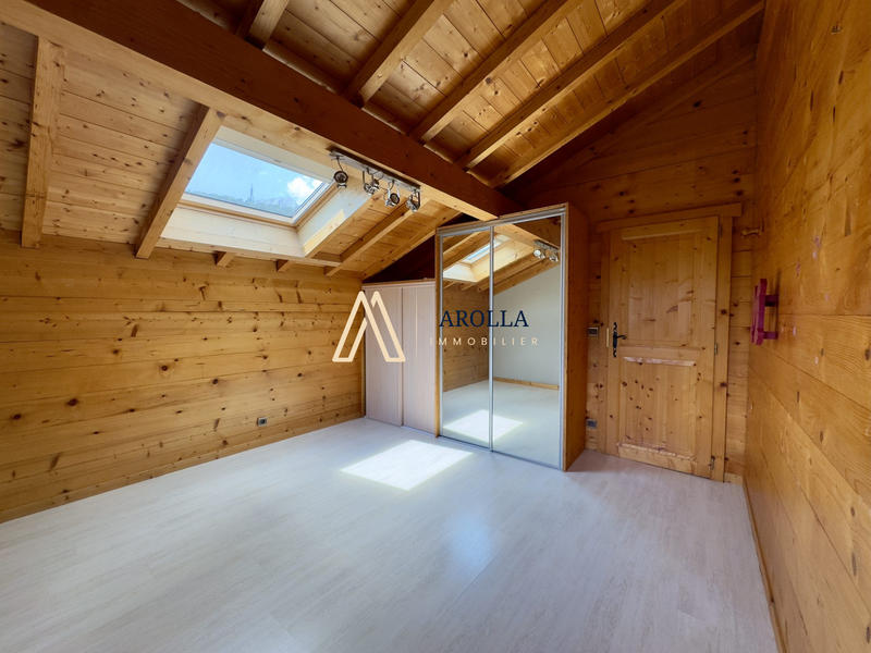 Maison - 156 m² - 6 pièces