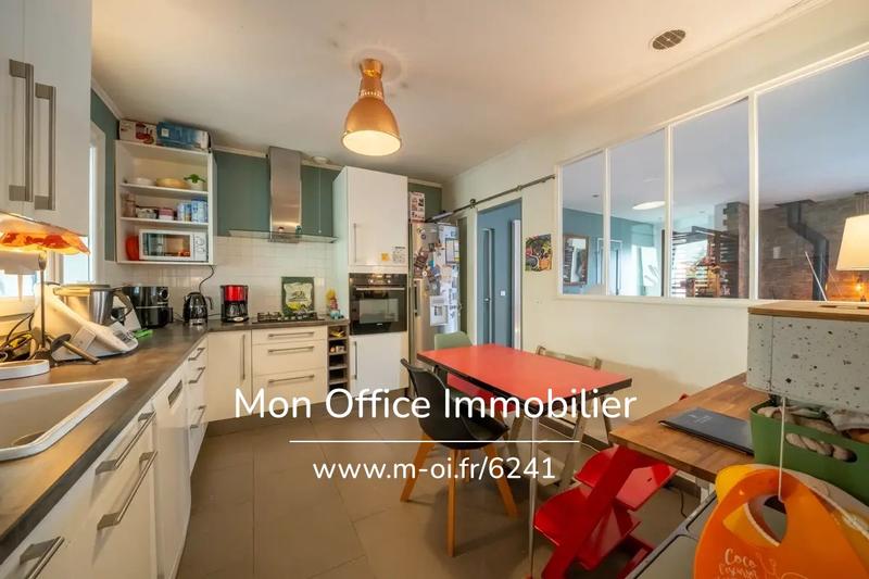 Maison - 105 m² - 4 pièces