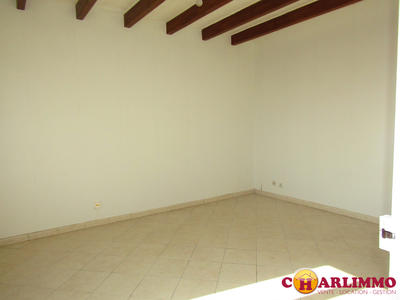 Maison traditionnelle - 83 m² - 3 pièces