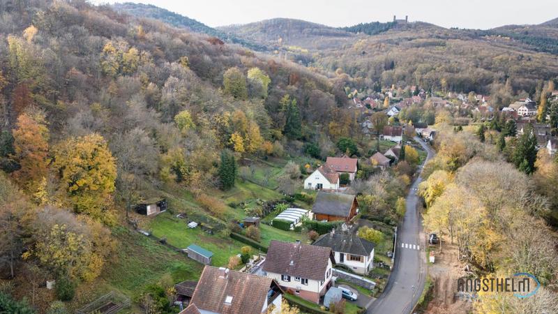 Maison - 98 m² - 5 pièces