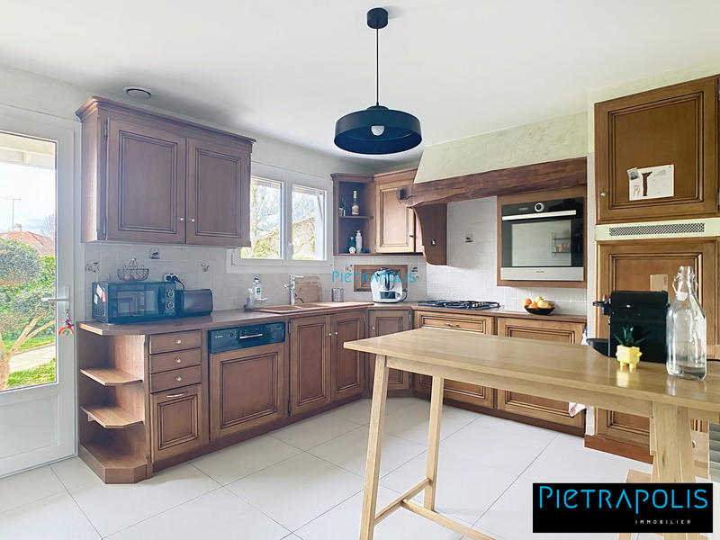 Maison - 133 m² - 6 pièces