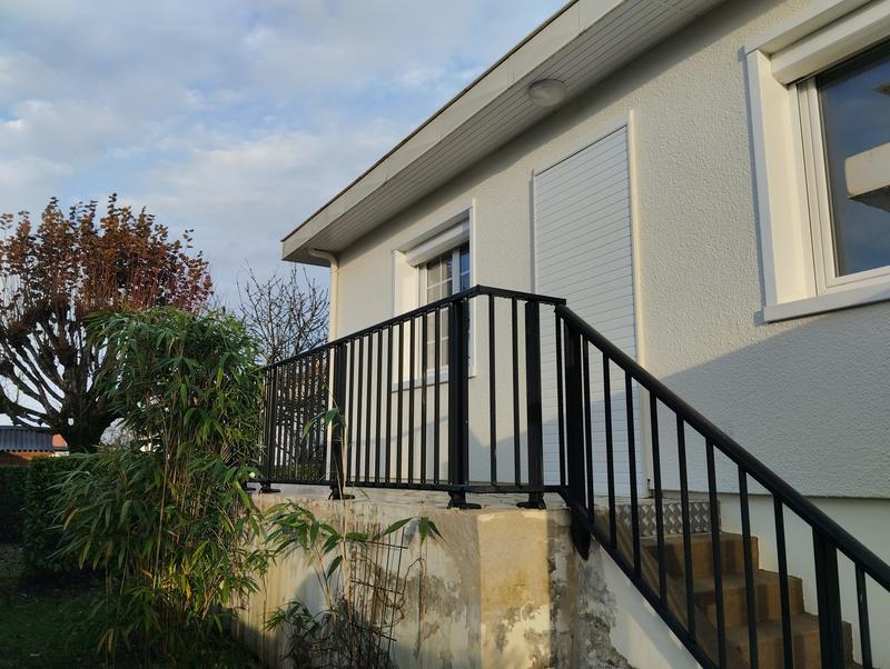 Maison - 142 m² - 8 pièces