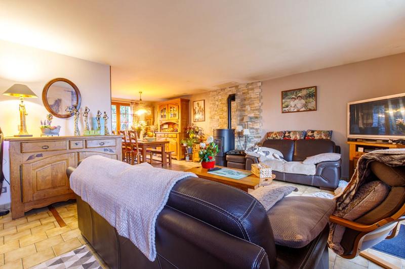 Maison - 141 m² - 8 pièces