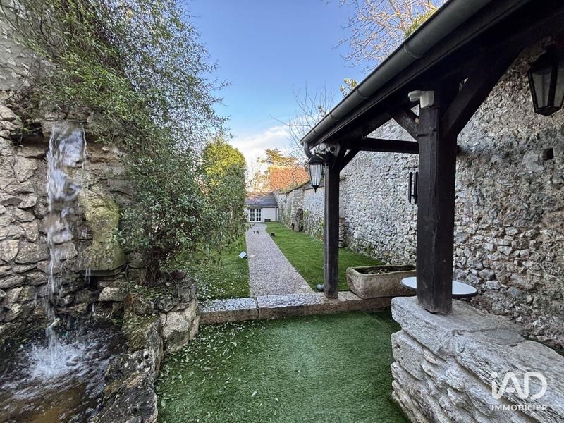 Local commercial - 240 m²