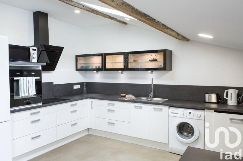 Maison - 297 m² - 10 pièces