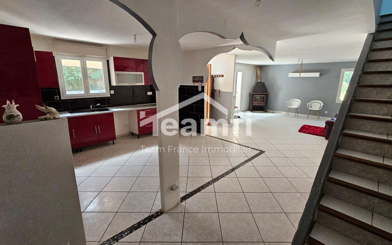 Villa - 157 m² - 6 pièces