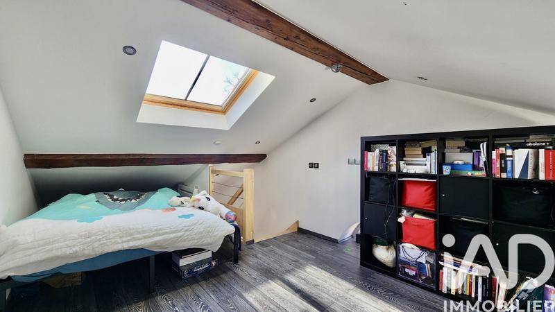 Appartement - 84 m² - 4 pièces