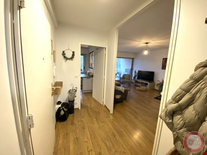 Appartement - 86 m² - 4 pièces