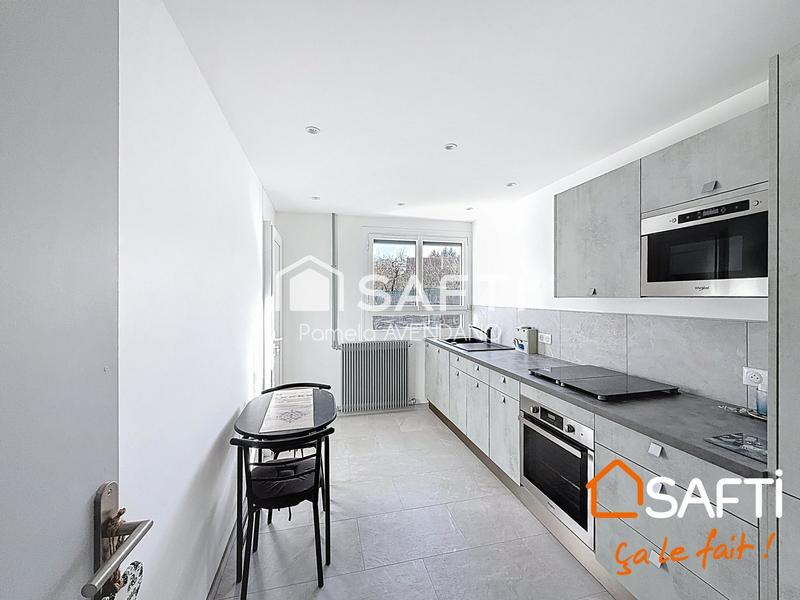 Maison - 128 m² - 7 pièces